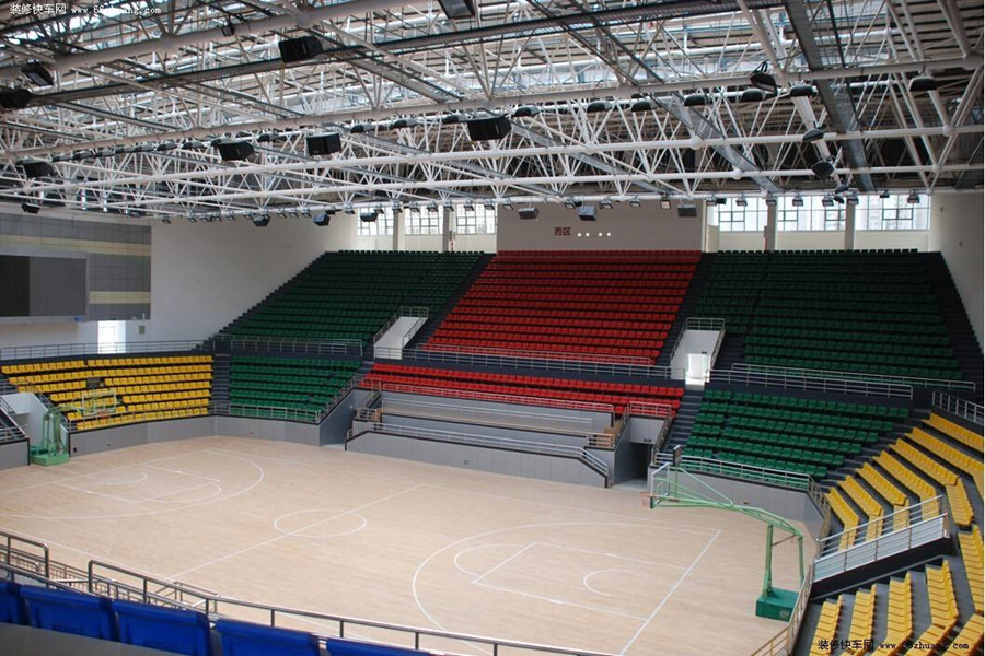 华阴羽毛球场网架工程